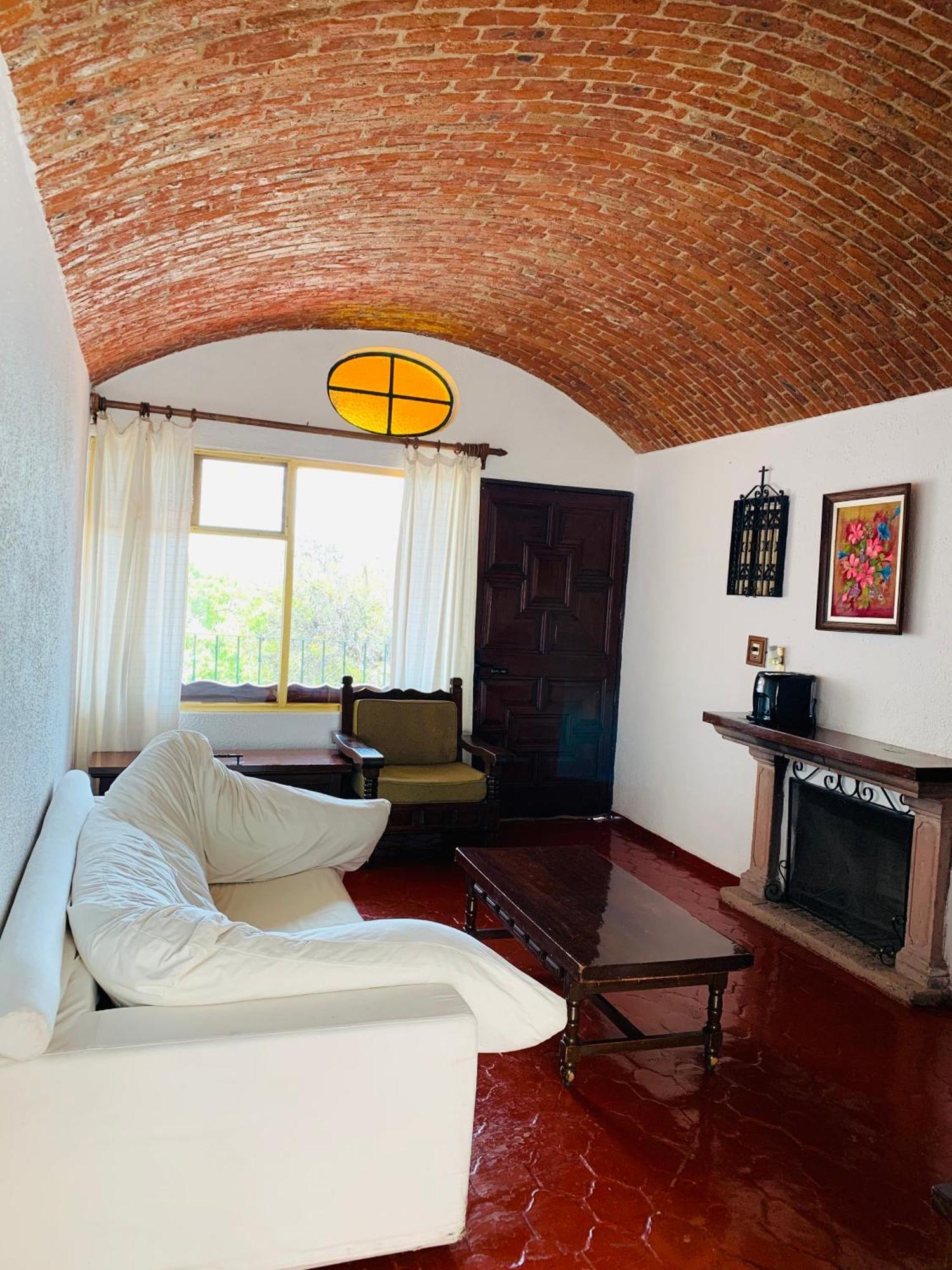 Hotel La Ermita Альенде Экстерьер фото