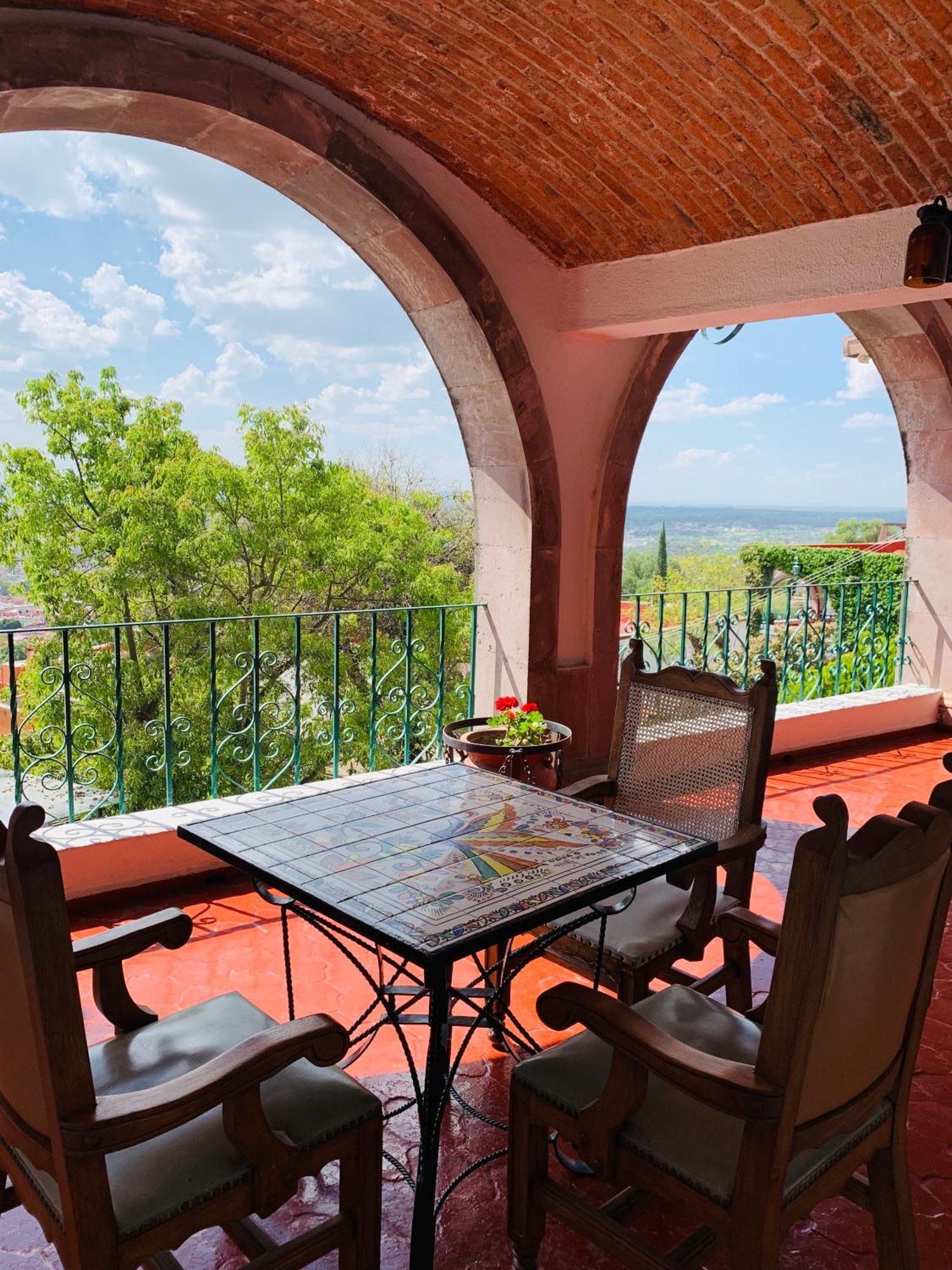 Hotel La Ermita Альенде Экстерьер фото